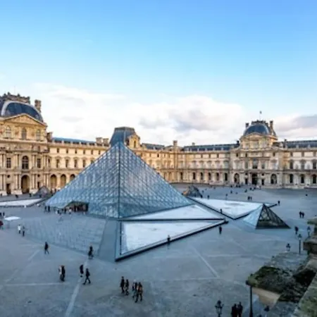 St Germain Des Pres * Paris