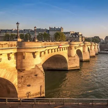 St Germain Des Pres Apartment Paris